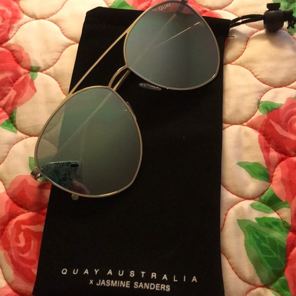 Quay Australia Accessories - Quay Australia x Jasmine Sanders Sunglasses